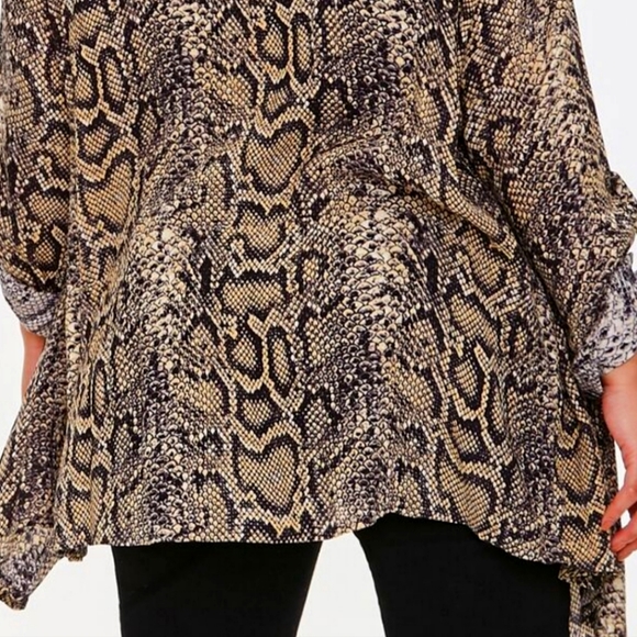 Plus Size Forever 21 Snakeskin Print Kimono - Picture 2 of 4